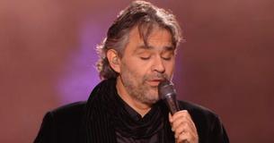 Elvis gjorde den berømt. Men tårene triller hos alle når Andrea Bocelli synger sangen. Elvis gjorde den berømt. Men tårene triller hos alle når Andrea Bocelli synger sangen.