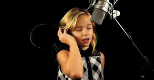 Miúda de 10 anos Impressiona-nos com Versão Assombrosa de 'Jolene' da Dolly Parton Miúda de 10 anos Impressiona-nos com Versão Assombrosa de 'Jolene' da Dolly Parton