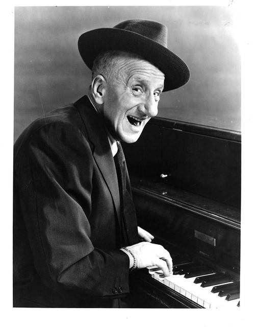 Back in the Golden Era of entertainment, Jimmy Durante was one guy who coul...