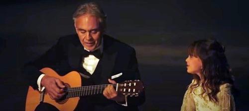 Andrea Bocelli canta Hallelujah com sua filha em um novo dueto impressionante