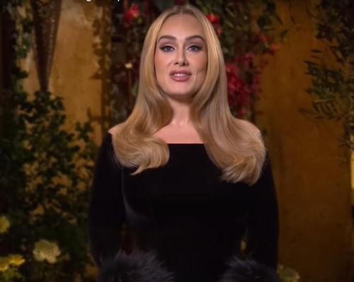 Sängerin adele teilt nur äußert.adele neue fotos, adele neue bilder, adele ehemann, adele neue figur, adele sängerin heute, adele. Adele Heute Foto - Adele Nimmt Fast 45 Kilo Ab Heute Mit 32 Jahren Sieht Sie Heiss Und Schlank Aus